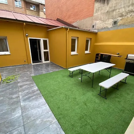El Escorialin De בית נופש גיחון